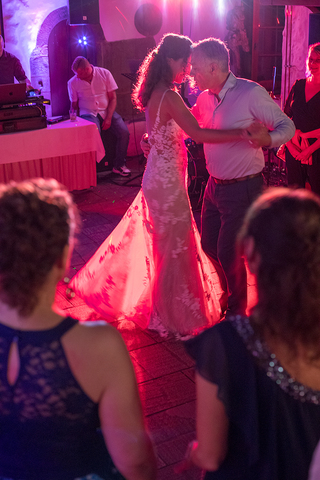Hochzeitsreportage: Tanz nach der Hochzeit